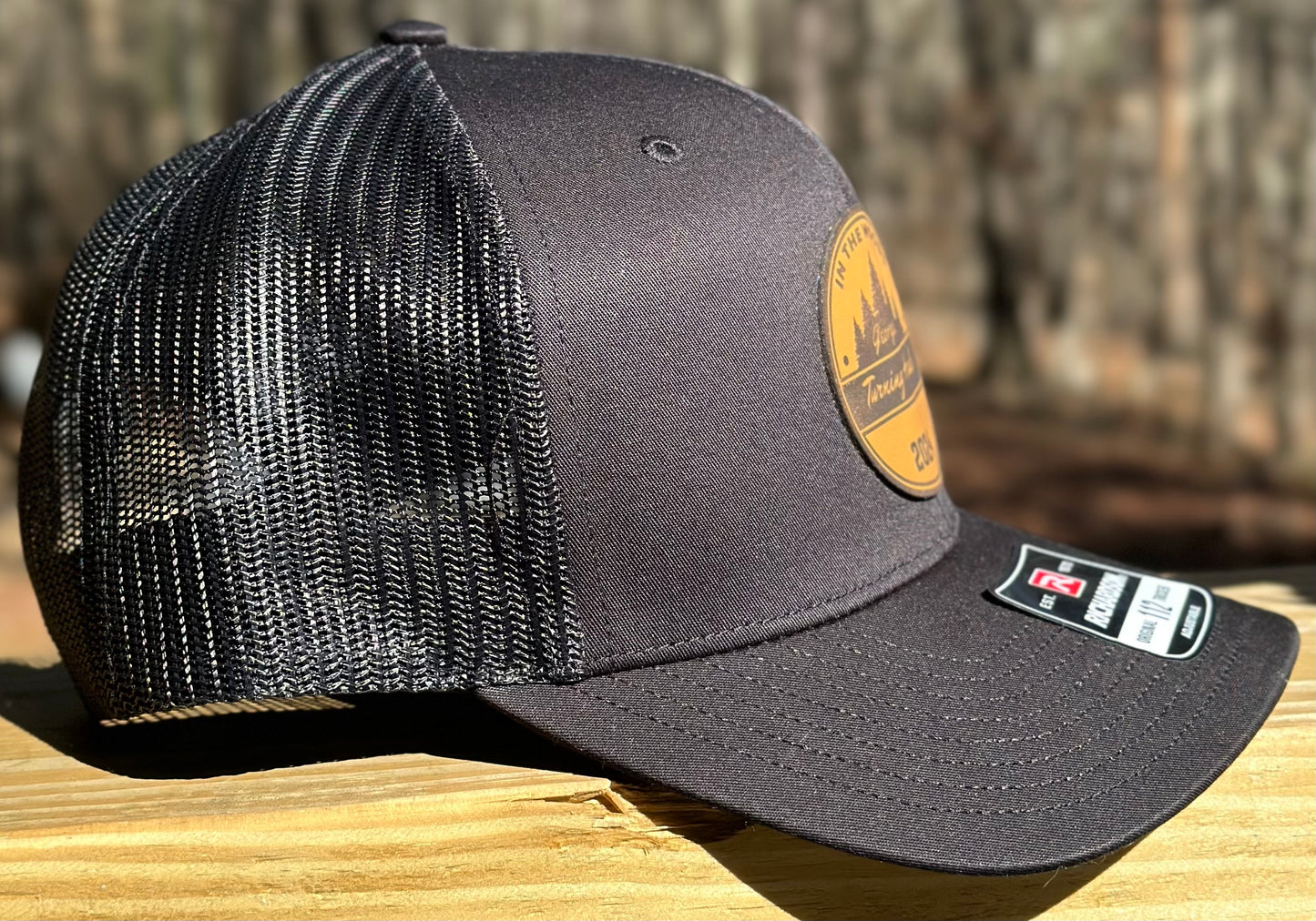 Trucker w/circle TH logo