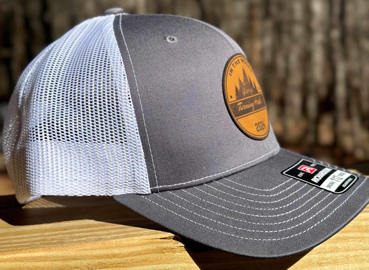 Trucker w/circle TH logo